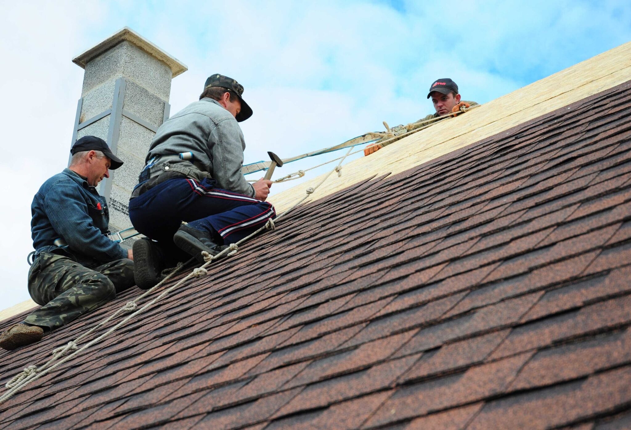 Amish Roofers in Lancaster